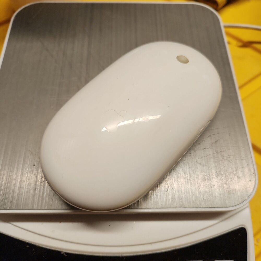 Apple A1197 Wireless Bluetooth Mighty Mouse